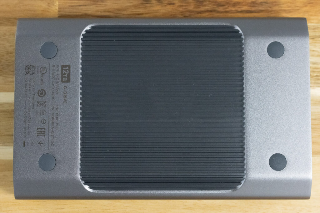 SanDisk Professional G-Drive - underside